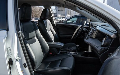 Toyota RAV4, 2014 год, 2 090 000 рублей, 11 фотография