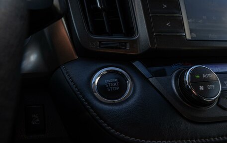 Toyota RAV4, 2014 год, 2 090 000 рублей, 20 фотография