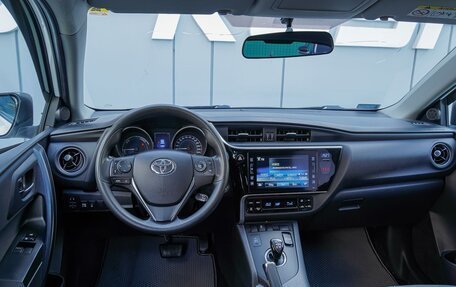 Toyota Auris II, 2018 год, 1 798 000 рублей, 6 фотография