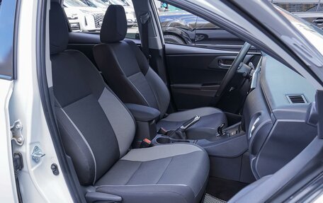 Toyota Auris II, 2018 год, 1 798 000 рублей, 8 фотография