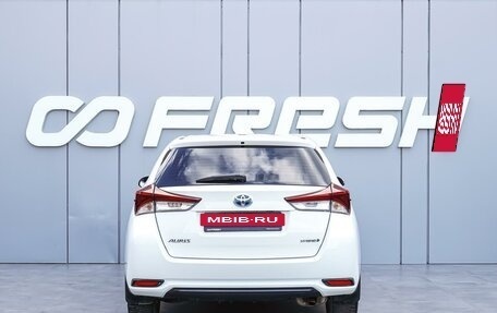 Toyota Auris II, 2018 год, 1 798 000 рублей, 4 фотография