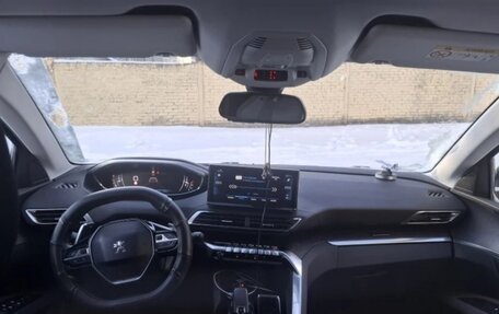 Peugeot 5008 II, 2021 год, 1 990 000 рублей, 7 фотография