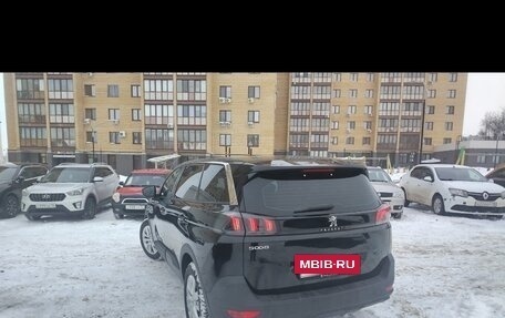 Peugeot 5008 II, 2021 год, 1 990 000 рублей, 4 фотография