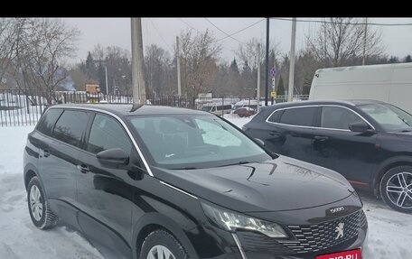 Peugeot 5008 II, 2021 год, 1 990 000 рублей, 2 фотография