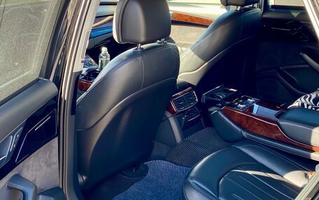 Audi A8, 2012 год, 1 900 000 рублей, 11 фотография