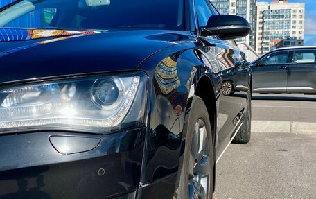 Audi A8, 2012 год, 1 900 000 рублей, 15 фотография