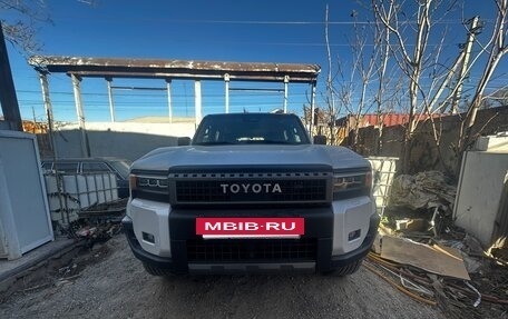 Toyota Land Cruiser Prado, 2024 год, 7 000 000 рублей, 8 фотография