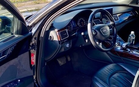 Audi A8, 2012 год, 1 900 000 рублей, 10 фотография