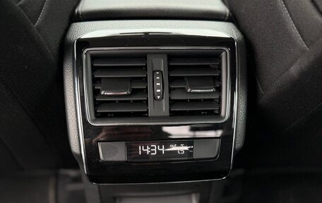 Skoda Superb III рестайлинг, 2016 год, 1 750 000 рублей, 16 фотография