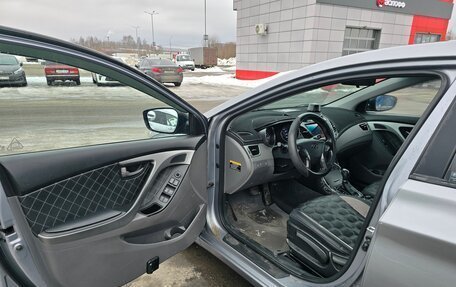 Hyundai Elantra V, 2015 год, 1 200 000 рублей, 6 фотография