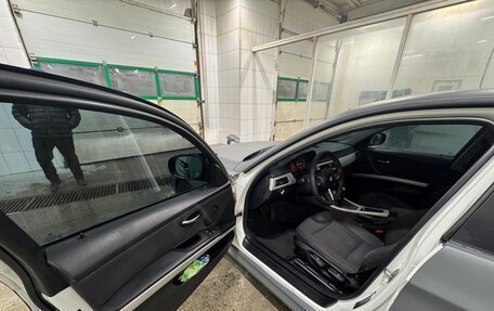 BMW 3 серия, 2010 год, 1 050 000 рублей, 8 фотография