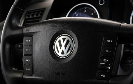 Volkswagen Touareg III, 2006 год, 999 000 рублей, 11 фотография