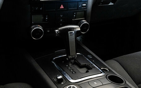 Volkswagen Touareg III, 2006 год, 999 000 рублей, 12 фотография