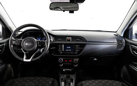 KIA Rio IV, 2017 год, 999 000 рублей, 10 фотография