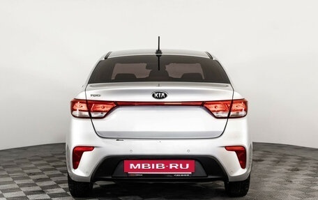 KIA Rio IV, 2017 год, 999 000 рублей, 6 фотография