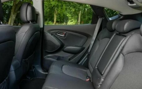 Hyundai ix35 I рестайлинг, 2012 год, 1 430 000 рублей, 4 фотография