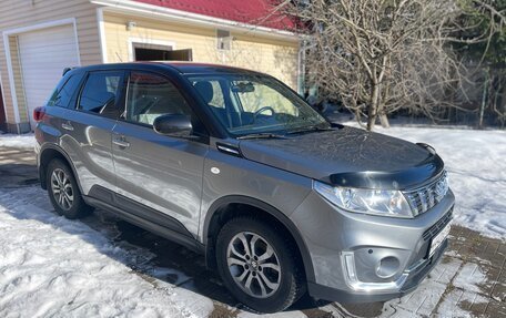 Suzuki Vitara II рестайлинг, 2021 год, 2 070 000 рублей, 2 фотография