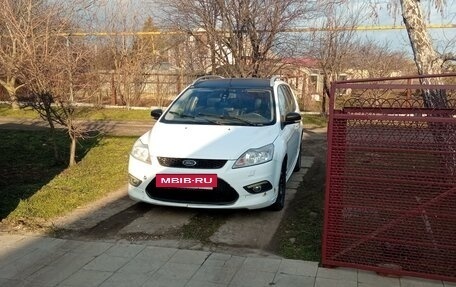 Ford Focus II рестайлинг, 2010 год, 550 000 рублей, 33 фотография