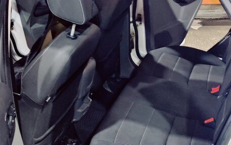 Ford Focus II рестайлинг, 2011 год, 750 000 рублей, 4 фотография