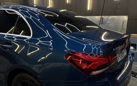 Mercedes-Benz A-Класс, 2019 год, 2 600 000 рублей, 10 фотография