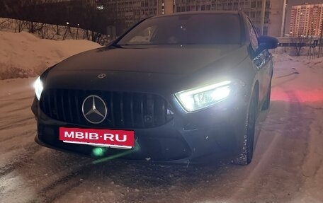 Mercedes-Benz A-Класс, 2019 год, 2 600 000 рублей, 22 фотография