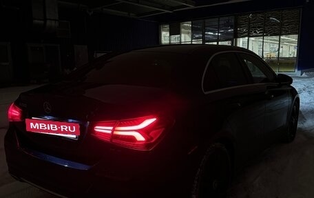 Mercedes-Benz A-Класс, 2019 год, 2 600 000 рублей, 24 фотография