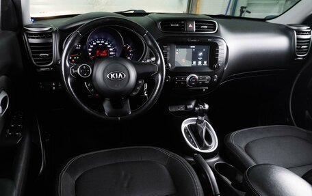 KIA Soul II рестайлинг, 2017 год, 1 539 000 рублей, 6 фотография