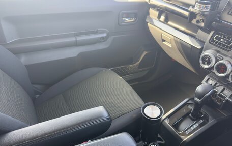 Suzuki Jimny, 2021 год, 2 992 000 рублей, 36 фотография