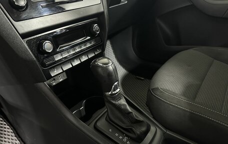 Skoda Rapid I, 2015 год, 1 050 000 рублей, 13 фотография