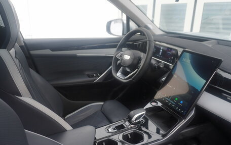 Geely Atlas, 2023 год, 2 375 000 рублей, 8 фотография