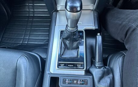 Toyota Land Cruiser Prado 150 рестайлинг 2, 2018 год, 4 994 000 рублей, 16 фотография