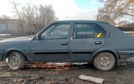 Volvo 300 Series, 1987 год, 120 000 рублей, 1 фотография