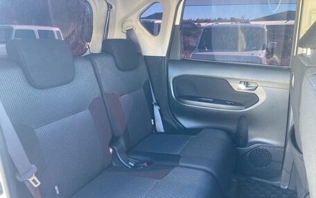 Daihatsu Move VI рестайлинг, 2022 год, 600 000 рублей, 14 фотография