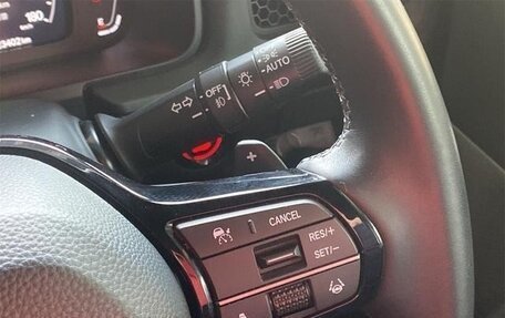 Honda Stepwgn, 2022 год, 2 100 000 рублей, 14 фотография