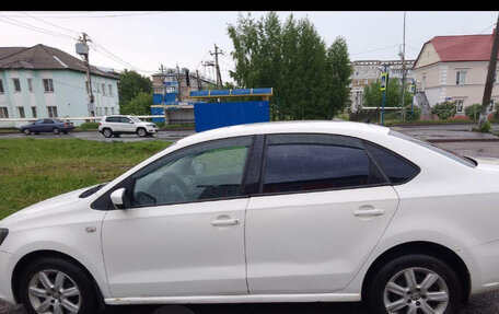 Volkswagen Polo VI (EU Market), 2011 год, 600 000 рублей, 4 фотография