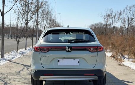 Honda Vezel, 2022 год, 1 654 000 рублей, 5 фотография