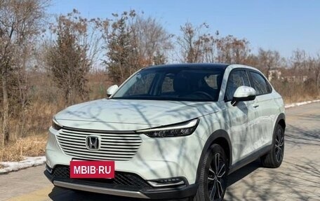 Honda Vezel, 2022 год, 1 654 000 рублей, 3 фотография