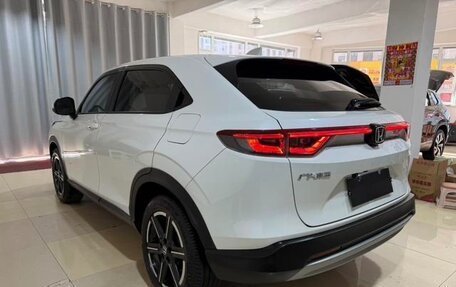 Honda Vezel, 2022 год, 1 643 000 рублей, 4 фотография