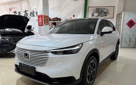 Honda Vezel, 2022 год, 1 643 000 рублей, 3 фотография