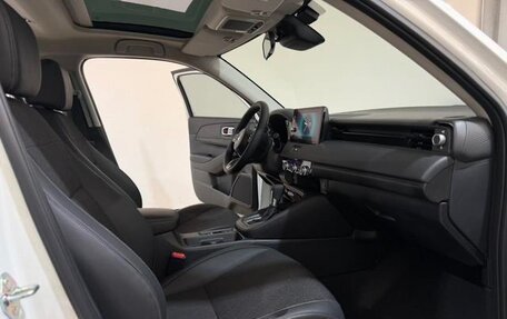 Honda Vezel, 2022 год, 1 643 000 рублей, 16 фотография