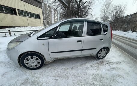 Mitsubishi Colt VI рестайлинг, 2005 год, 260 000 рублей, 4 фотография