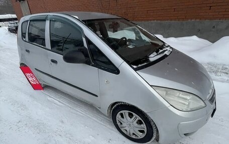 Mitsubishi Colt VI рестайлинг, 2005 год, 260 000 рублей, 1 фотография