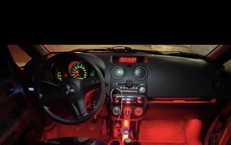 Mitsubishi Colt VI рестайлинг, 2005 год, 260 000 рублей, 12 фотография