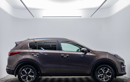 KIA Sportage IV рестайлинг, 2018 год, 2 200 000 рублей, 4 фотография