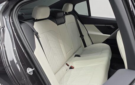 BMW 5 серия, 2025 год, 6 375 000 рублей, 12 фотография