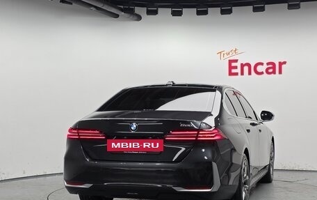 BMW 5 серия, 2025 год, 6 375 000 рублей, 4 фотография