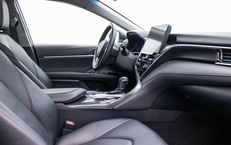 Toyota Camry, 2023 год, 3 780 000 рублей, 9 фотография