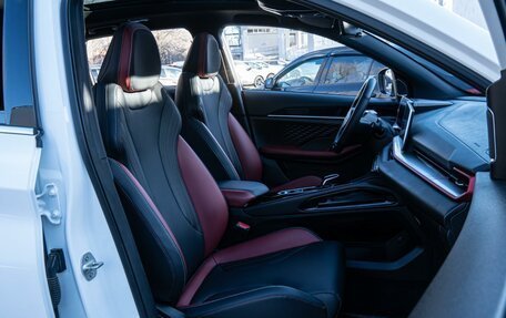 Geely Coolray I, 2024 год, 2 299 000 рублей, 11 фотография