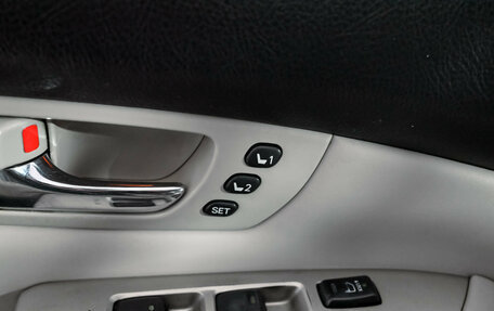 Lexus RX II рестайлинг, 2005 год, 1 350 000 рублей, 13 фотография