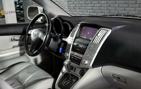 Lexus RX II рестайлинг, 2005 год, 1 350 000 рублей, 17 фотография